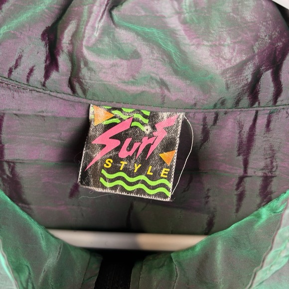 Vintage 90s Surf Style Interplanetary Body Gear Windbreaker Jacket Iridescent OS - Picture 3 of 7